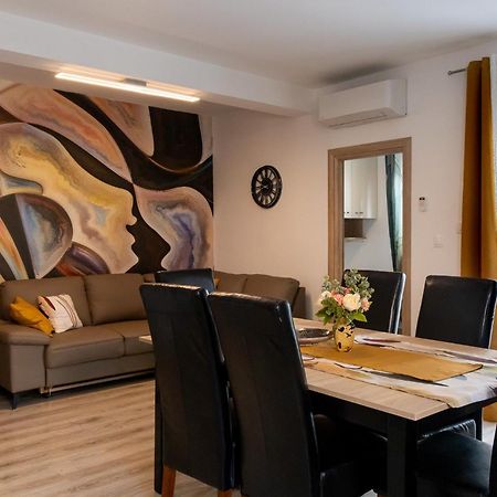 פורץ Apartmani Pranjic מראה חיצוני תמונה