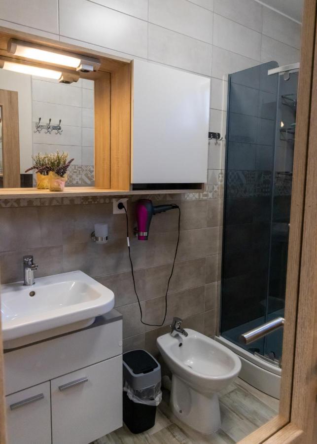 פורץ Apartmani Pranjic מראה חיצוני תמונה