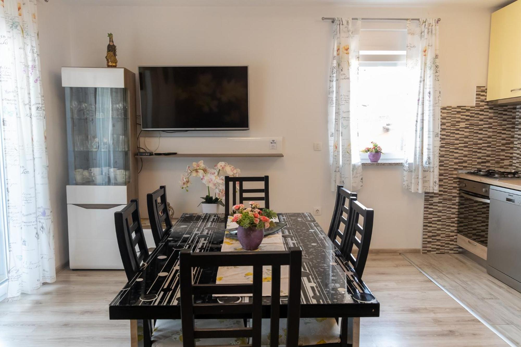 פורץ Apartmani Pranjic מראה חיצוני תמונה